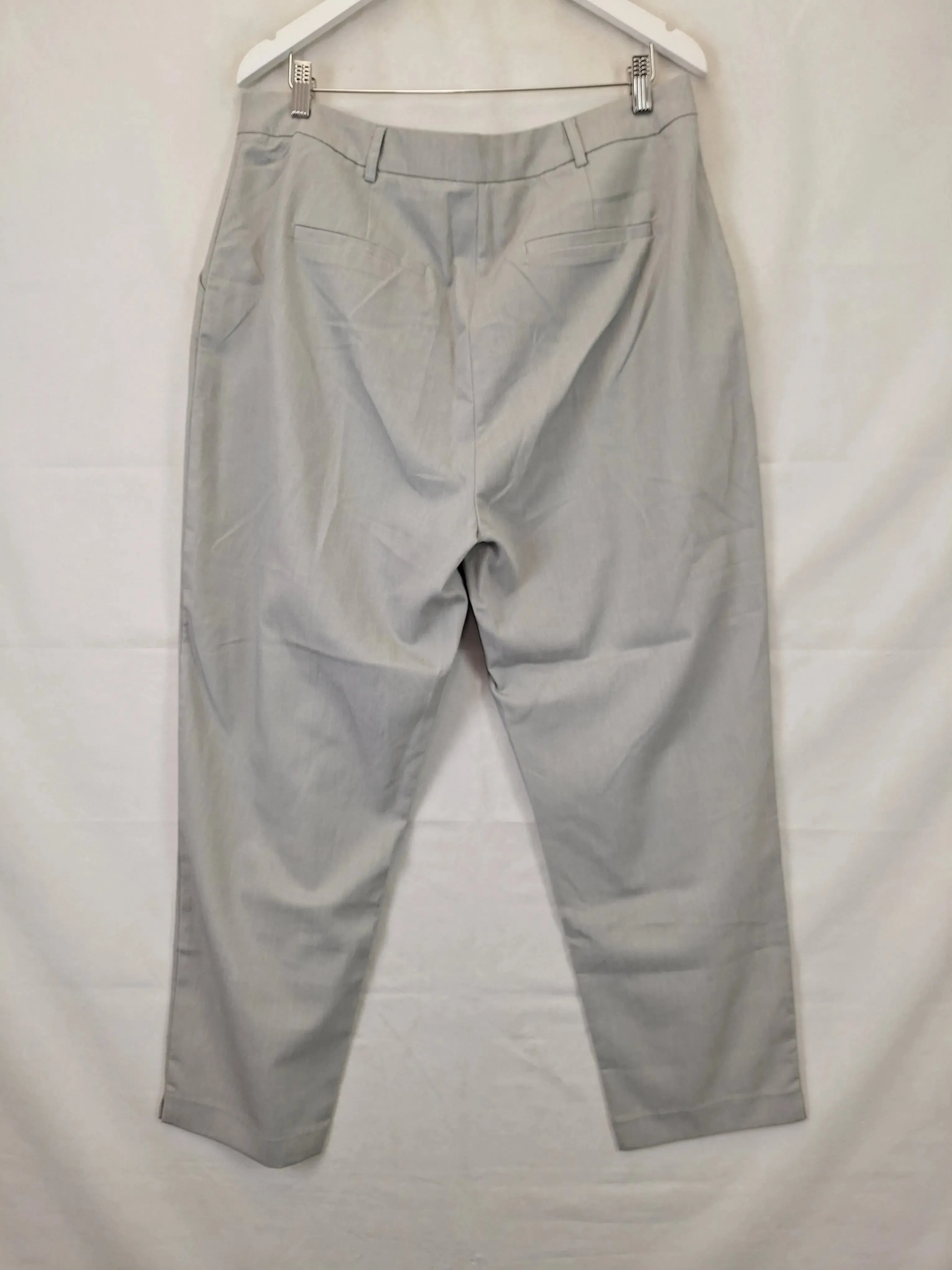 Atmos & Here Light Tapered Work Pants Size 18