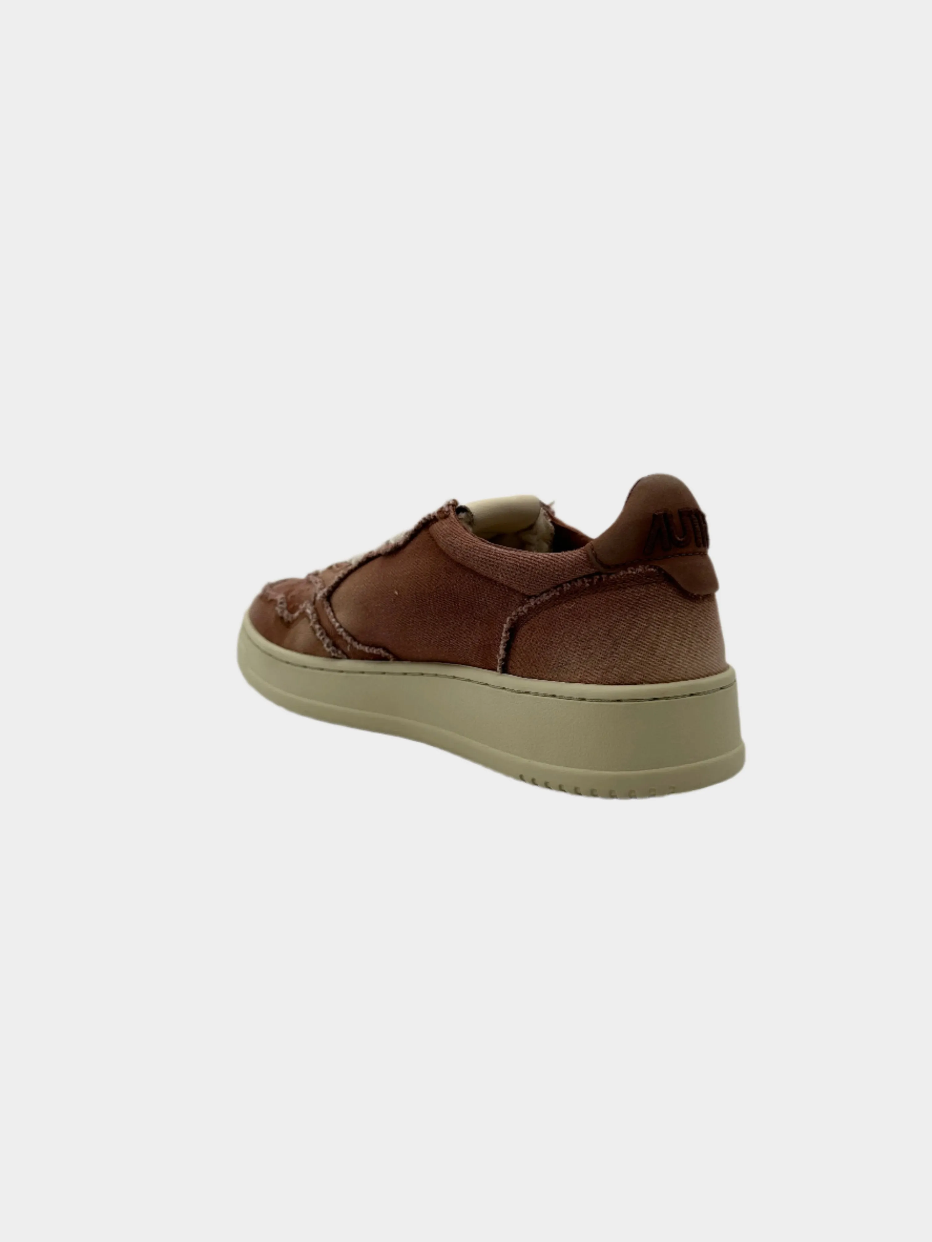 Autry 01 Low Sneakers