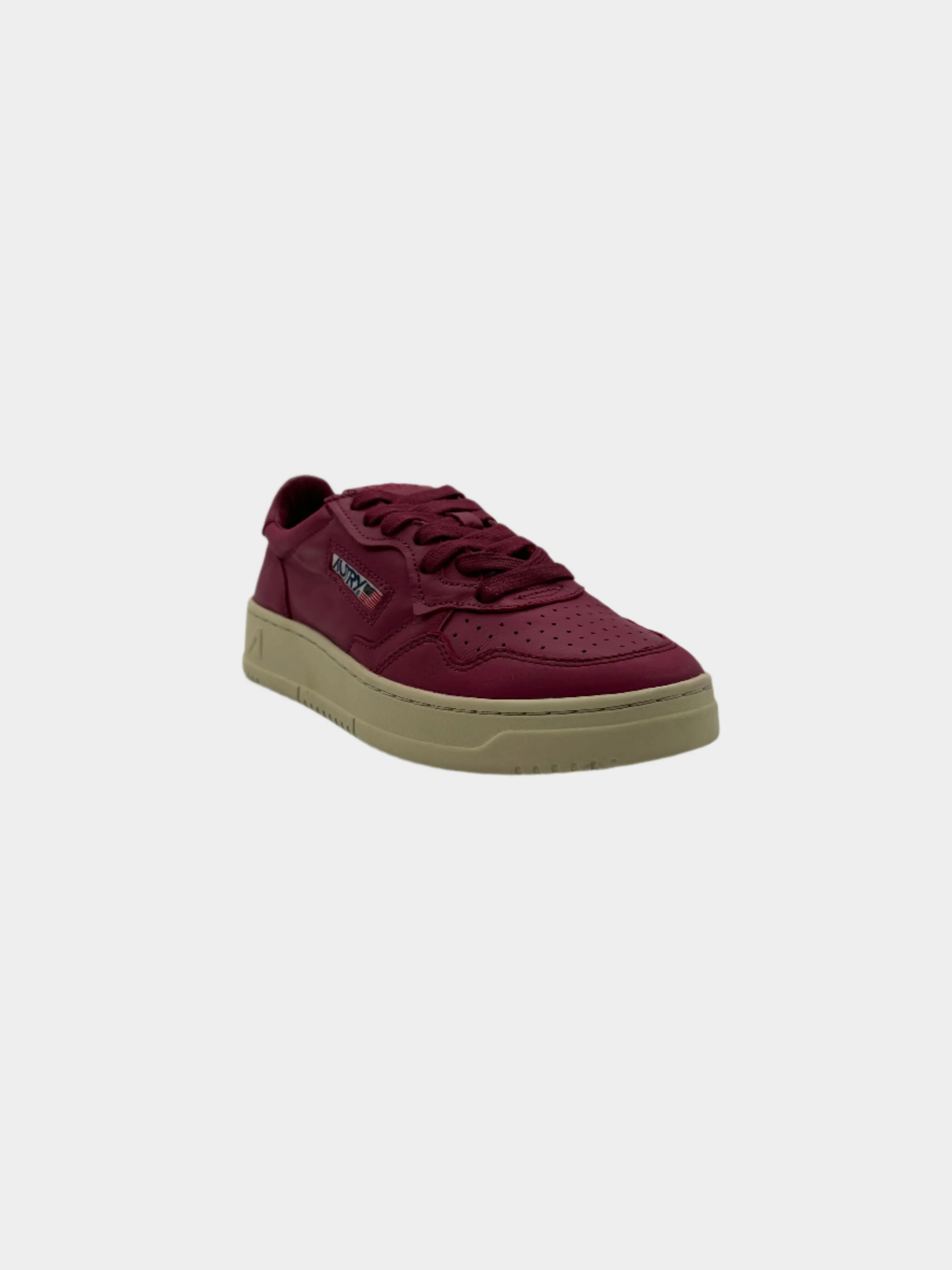 Autry 01 Low Sneakers