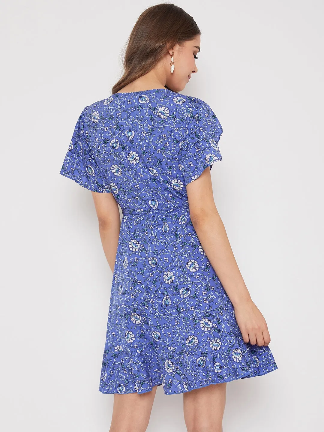 Berrylush Women Blue Floral Printed V-Neck Waist Tie-Up Mini Dress