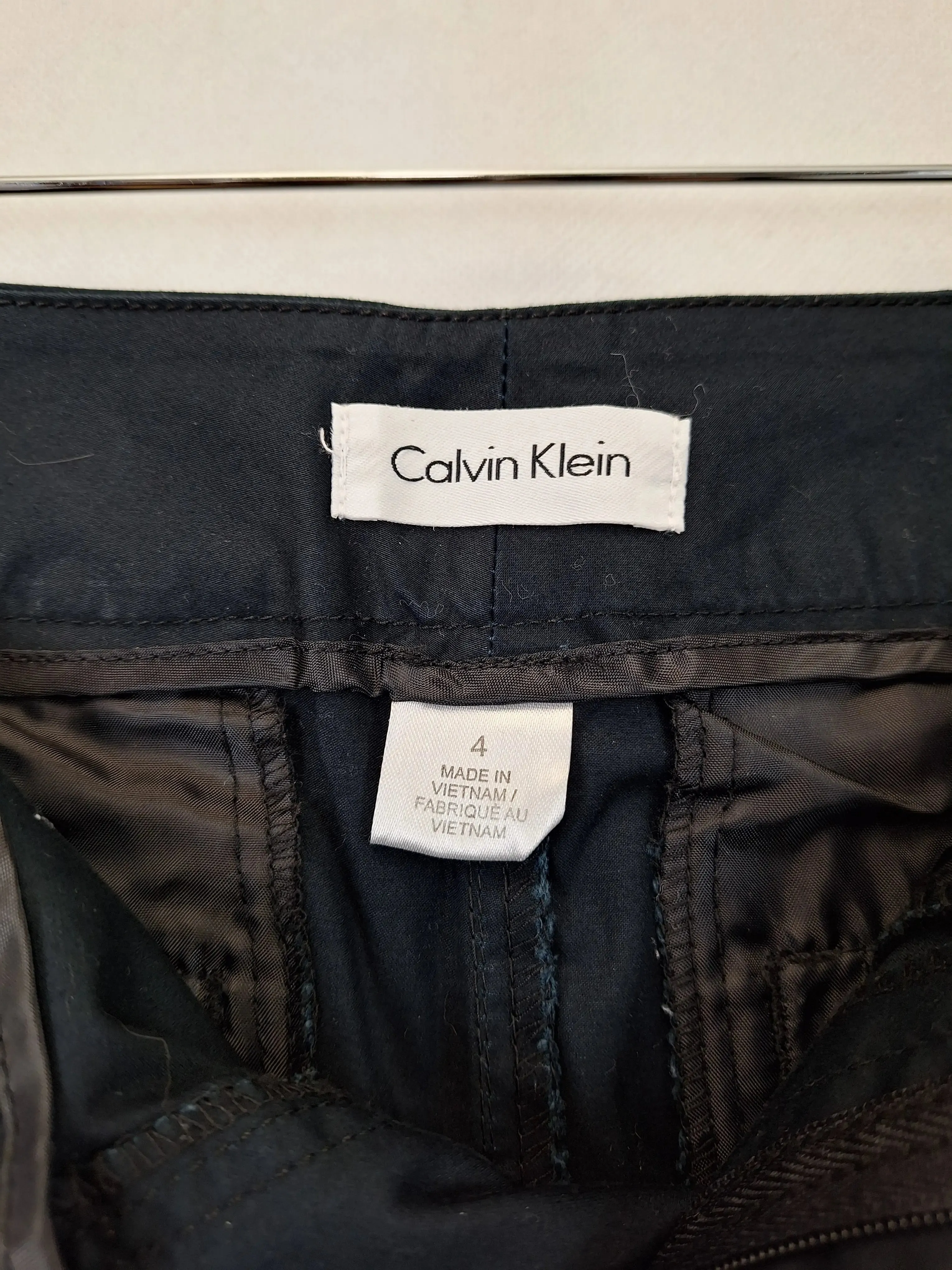 Calvin Klein Classy Tailored Mini Shorts Size 8