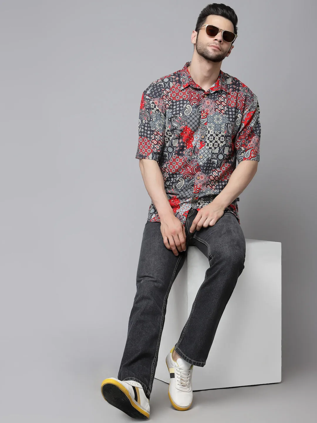 Exotic Hawaiian Shirt With Drop Shoulders