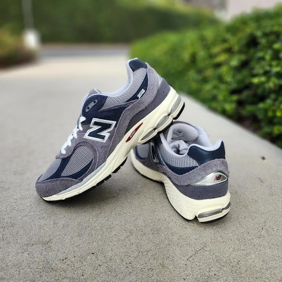 NEW BALANCE 2002R CLASSICS BLUE BEIGE