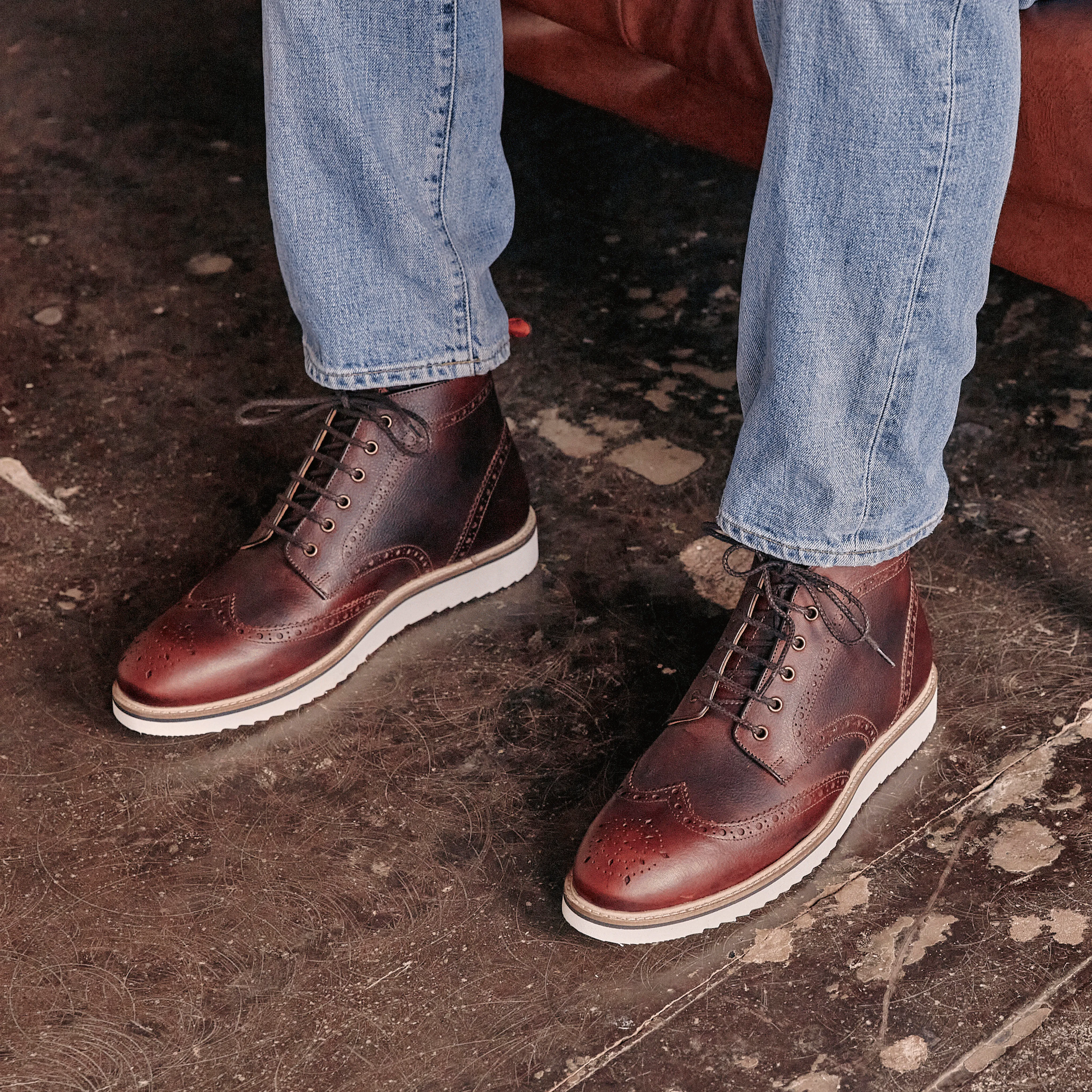 NEWTON // REDBRICK GRAINED