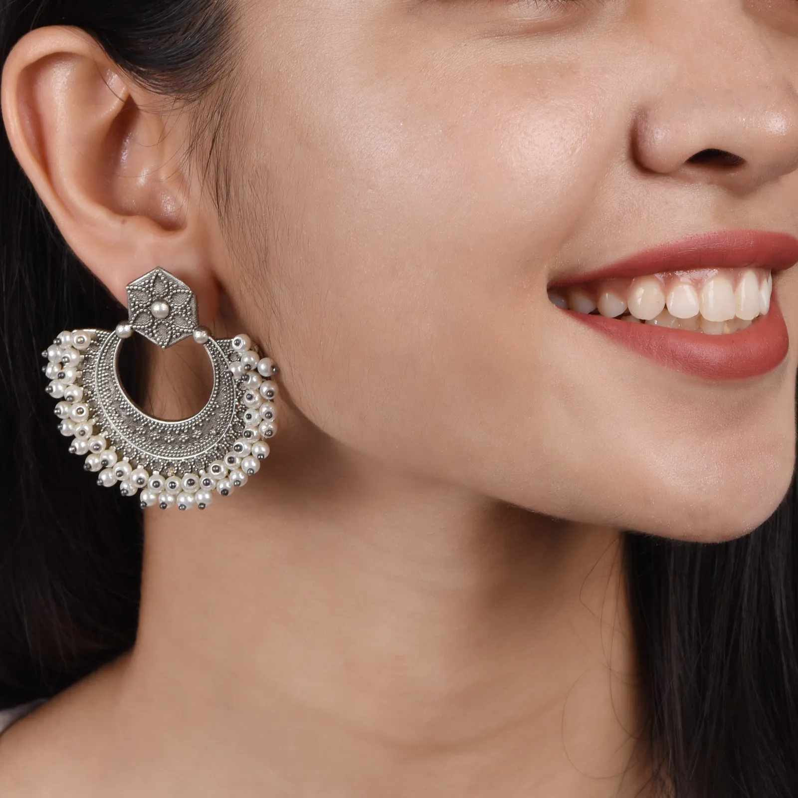 Shanaya Stud Earrings