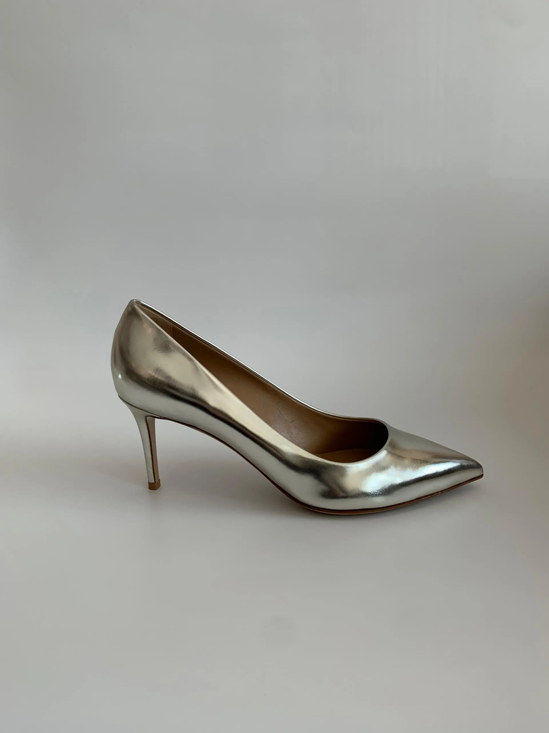 Silver Metallic Pointed Toe Pumps in Size 9D