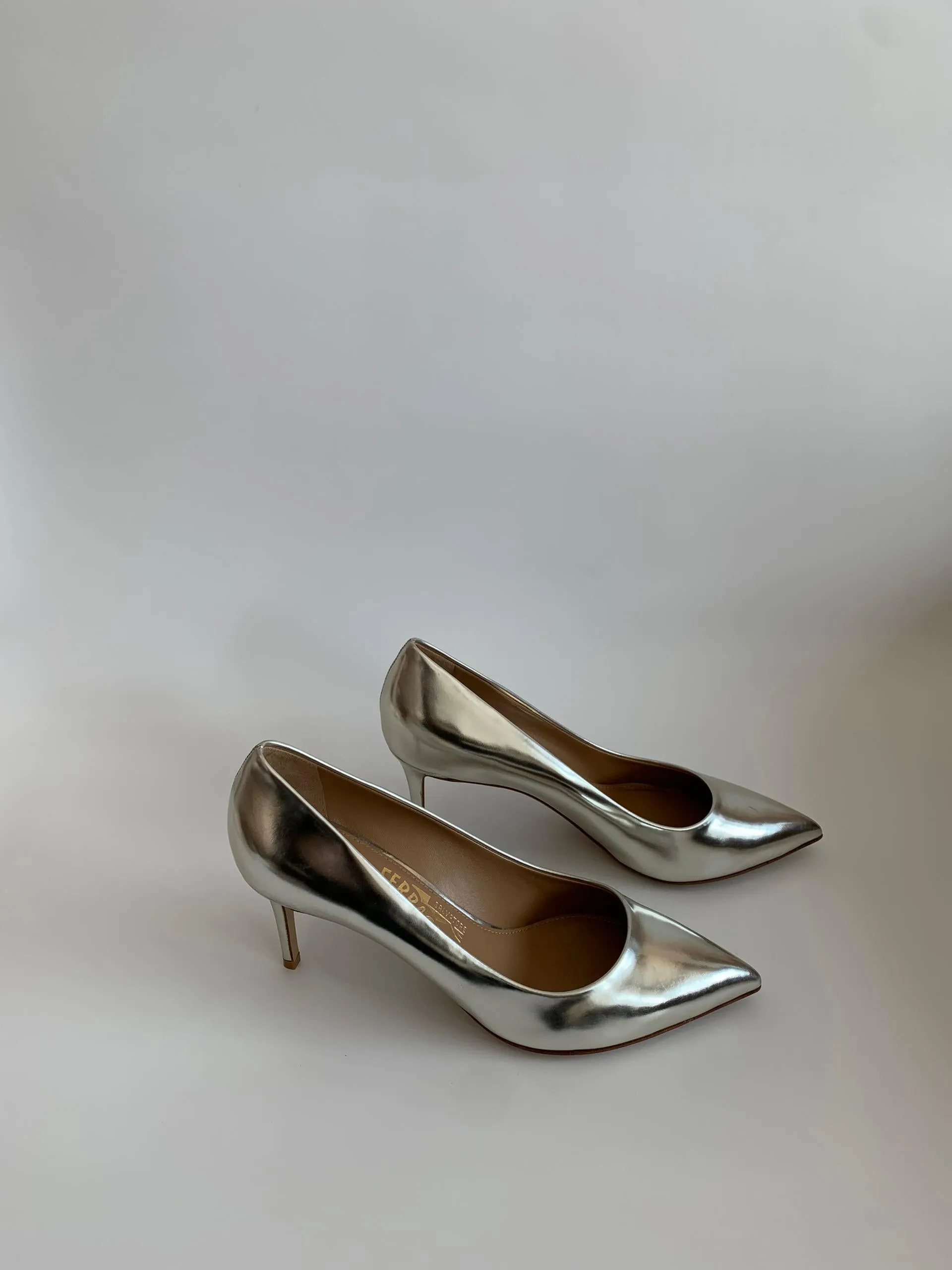 Silver Metallic Pointed Toe Pumps in Size 9D