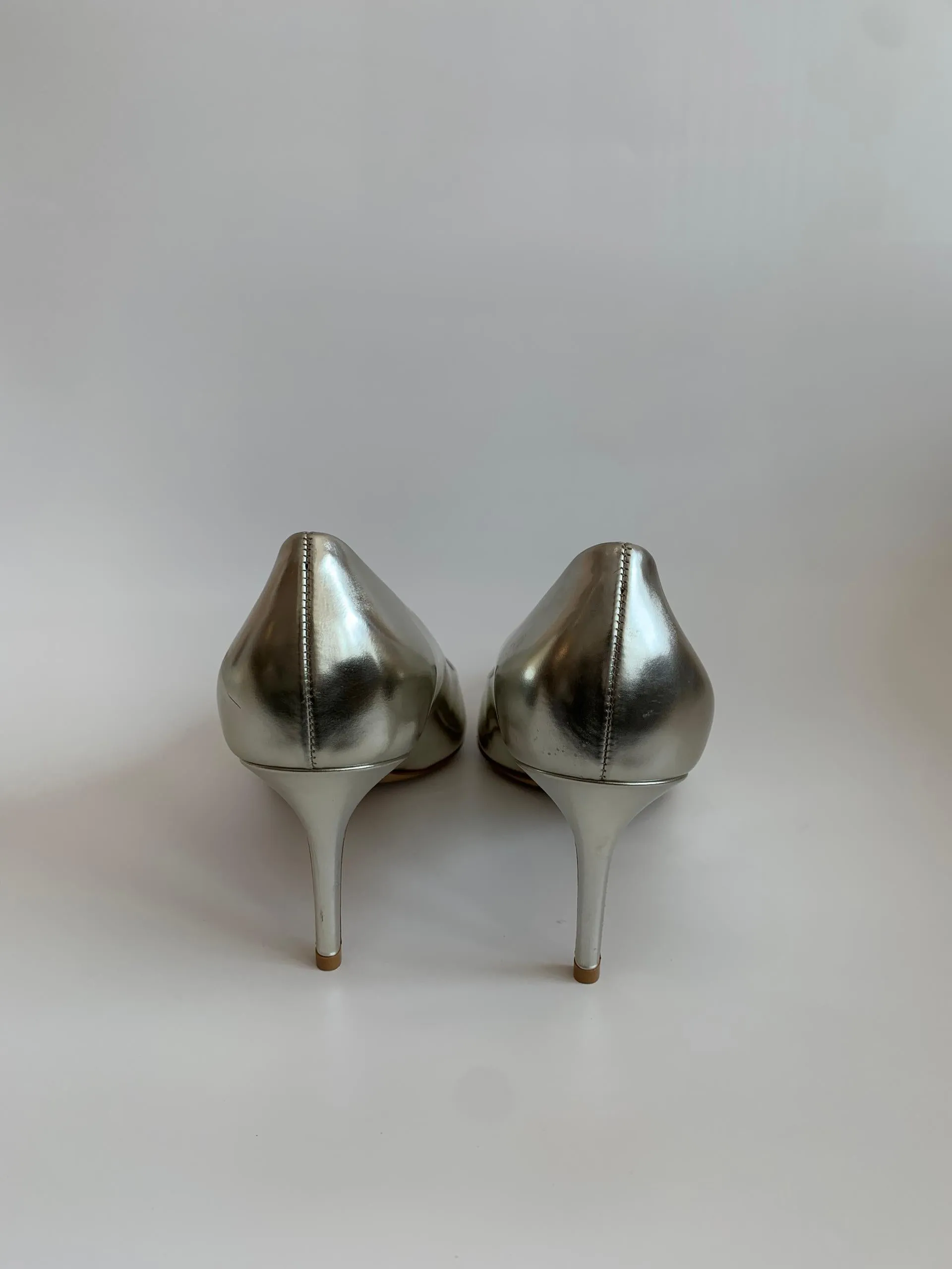 Silver Metallic Pointed Toe Pumps in Size 9D