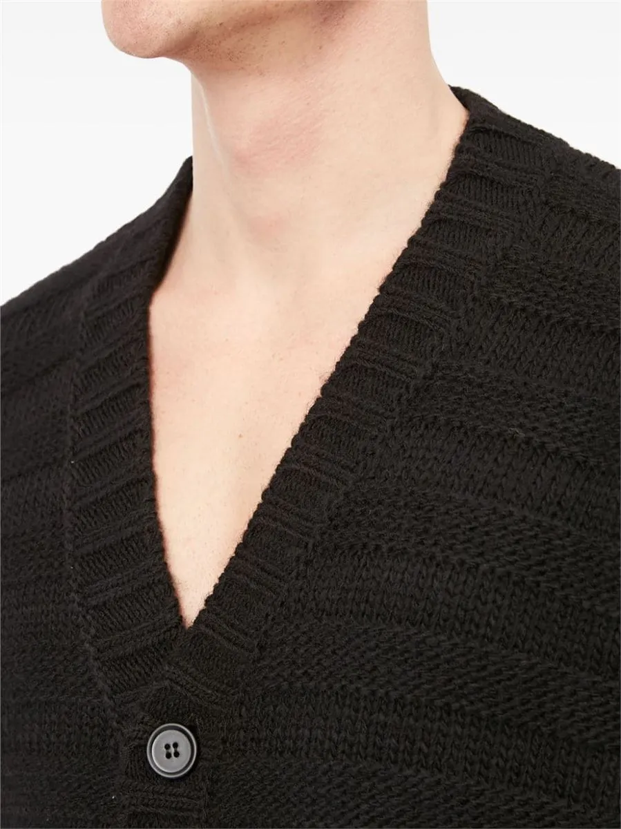 V-NECK KNITED CARDIGAN